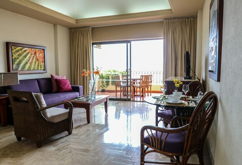 Deluxe-sviitti, Velas Vallarta Suite Resort Allinclusive