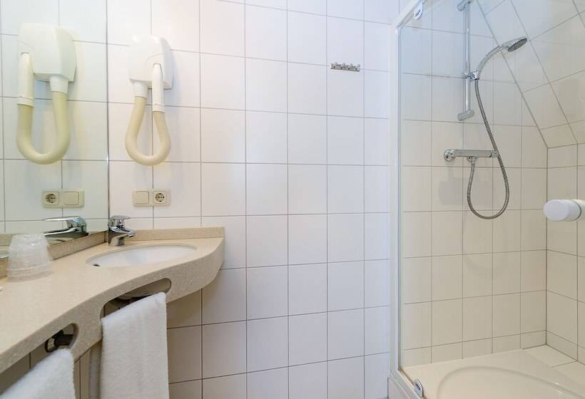 Номер Комфорт, Boulevard Hotel Scheveningen