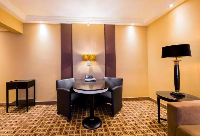オーシャンビュースイート, Grand Hotel Huis Ter Duin