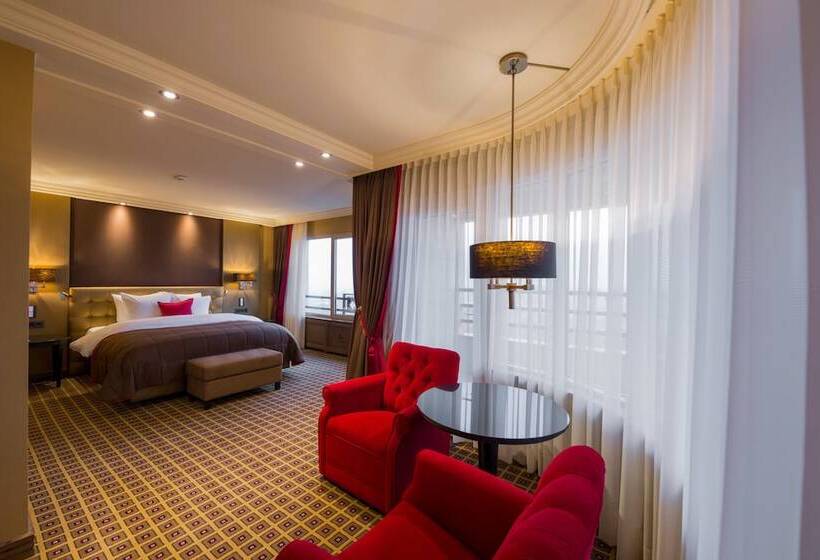 جناح, Grand Hotel Huis Ter Duin