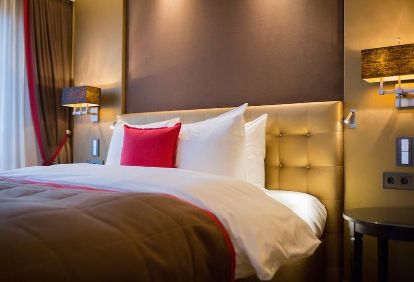 جناح مطلّ علي البحر, Grand Hotel Huis Ter Duin