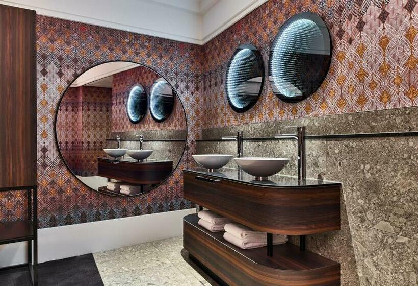 غرفة ديلوكس ذات إطلالة, Clayton Hotel Amsterdam American