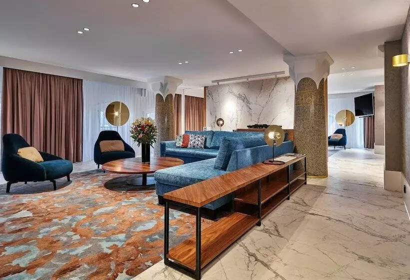 سوییت, Clayton Hotel Amsterdam American
