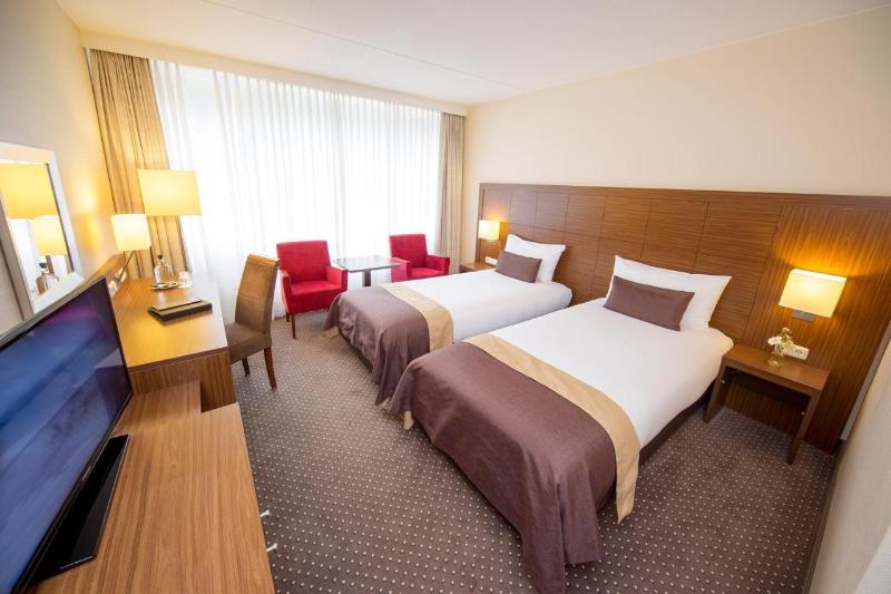 اتاق استاندارد, De Bilderberg