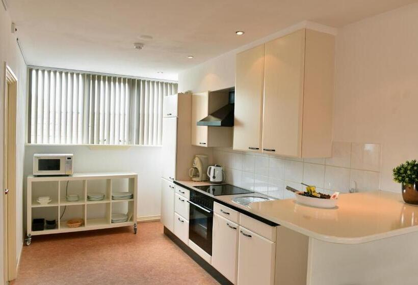 Семейные Апартаменты, De Magneet