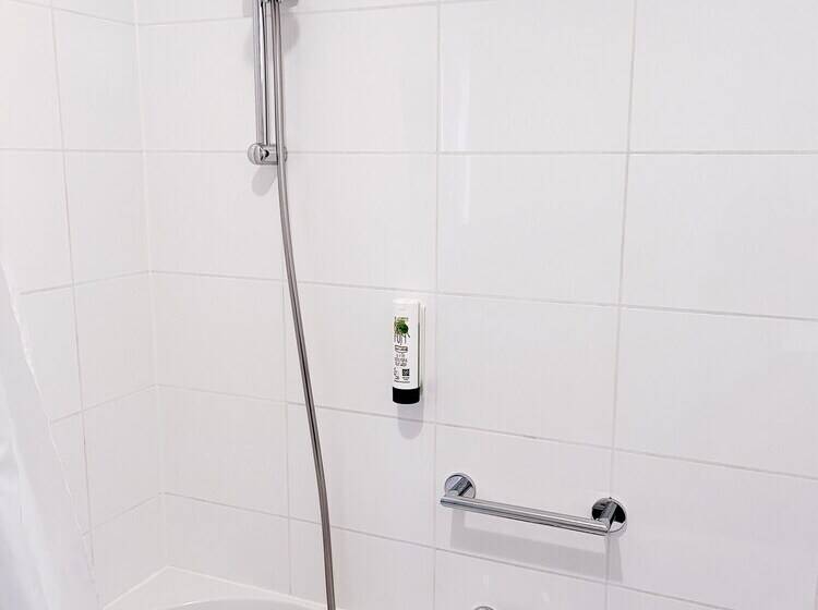 Номер Стандарт, De Magneet