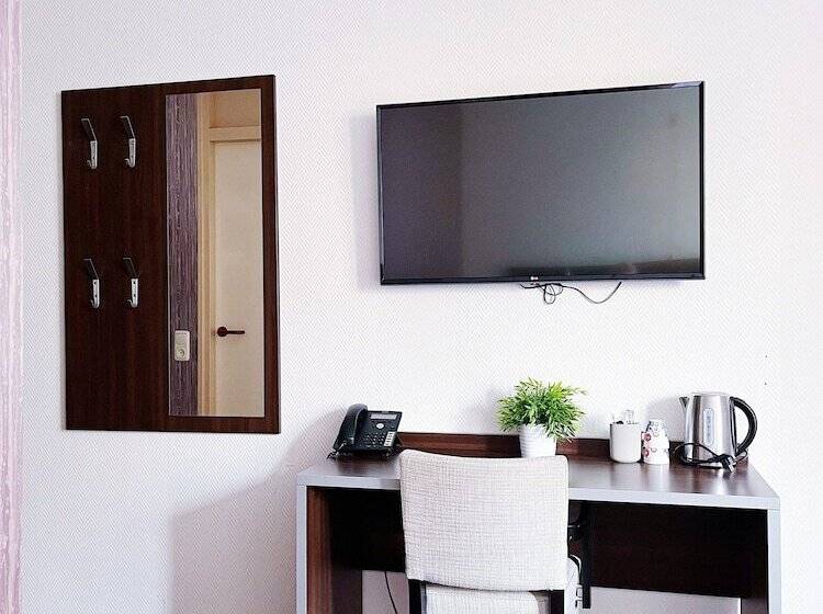 Номер Стандарт, De Magneet