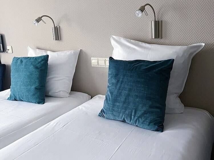 Номер Basic, De Magneet