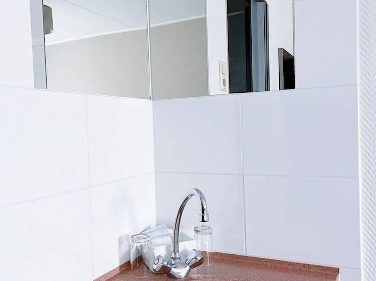 Номер Basic, De Magneet