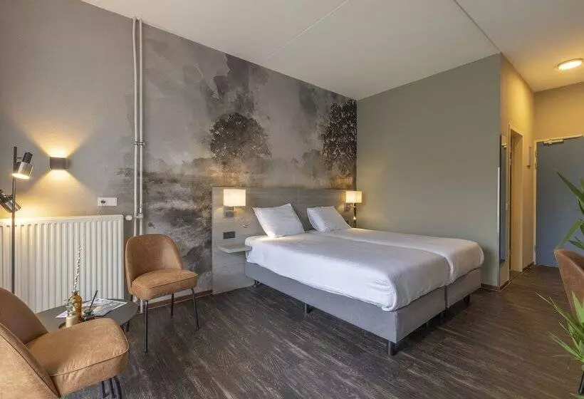 Comfort room with terrace, Fletcher Hotel Restaurant Hellendoorn