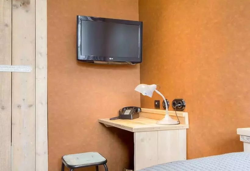 اتاق استاندارد, Max Brown Hotel Museum Square, Part Of Sircle Collection