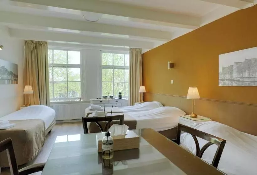 اتاق استاندارد چهار تخته, Prinsenhof Amsterdam