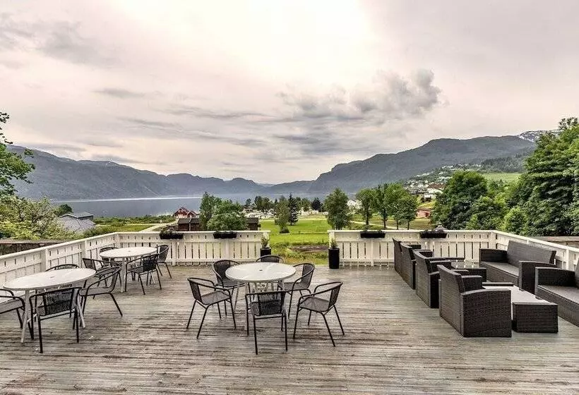Juniorsvit Bergsutsikt, Sauda Fjordhotell