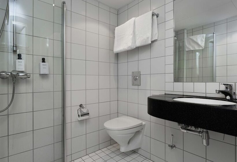 غرفة عائلية, Scandic Kirkenes