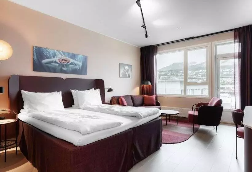 اتاق سوپریور با بالکن, Scandic Sunnfjord Hotel & Spa
