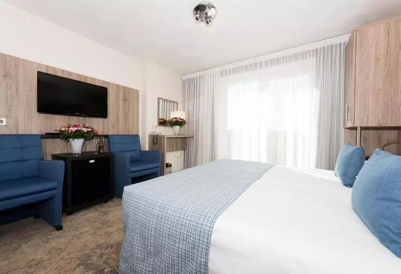 バルコニー付きスタンダードルーム, Strandhotel De Vassy