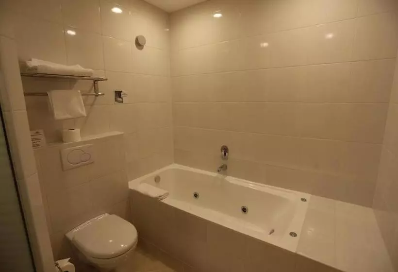 سوییت خانوادگی, Andino Club   Hotel Asociado Casa Andina