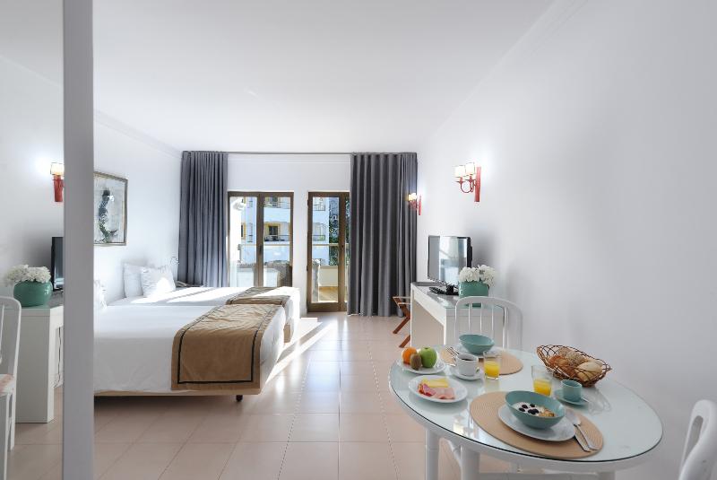 استودیوی استاندارد, Clube Do Lago