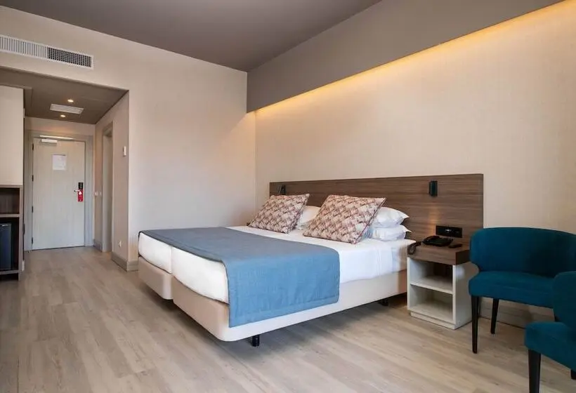 Superior Room with Balcony