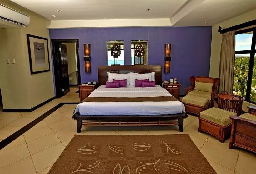 2 Bedrooms Suite Sea View, Costabella Tropical Beach