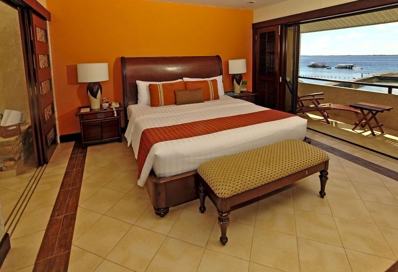 سوییت جونیور, Costabella Tropical Beach