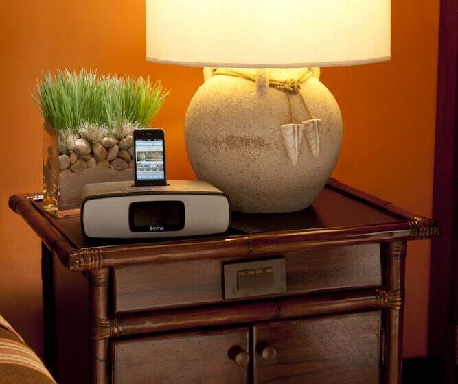 سوییت جونیور, Costabella Tropical Beach