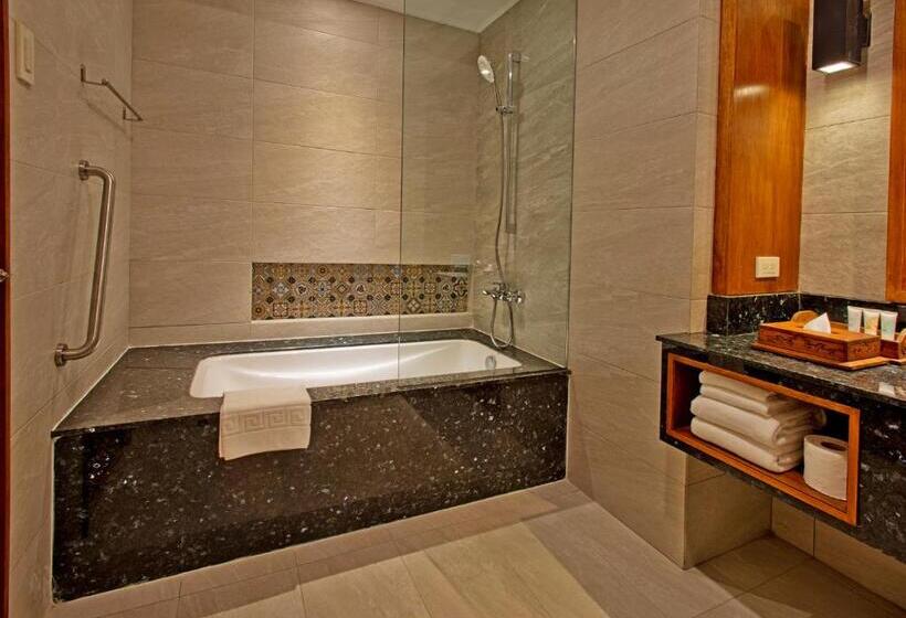 اتاق لوکس, Costabella Tropical Beach