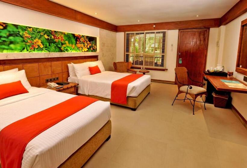 اتاق لوکس با بالکن, Costabella Tropical Beach