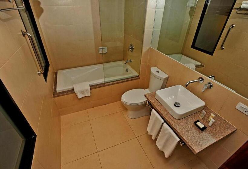 اتاق لوکس, Costabella Tropical Beach