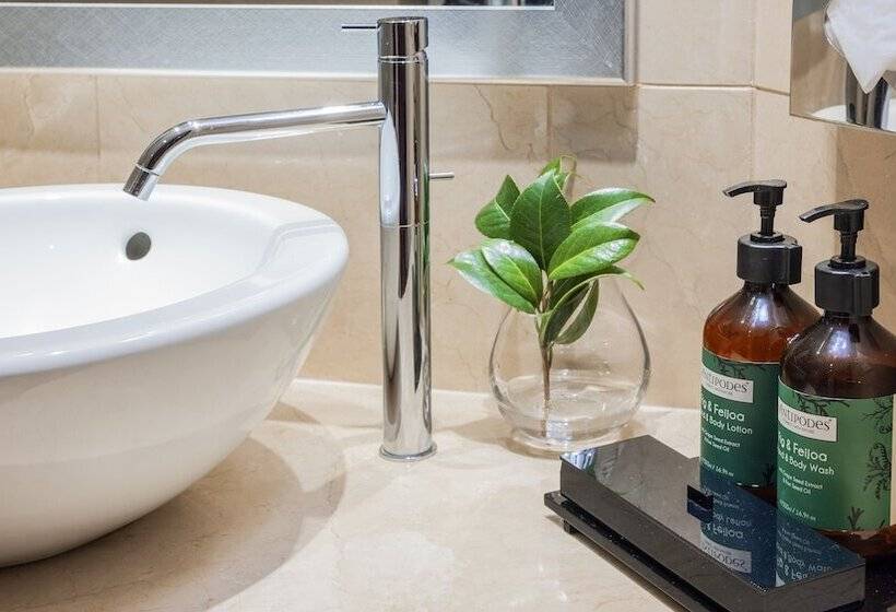 اتاق استاندارد, Crowne Plaza Porto, An Ihg