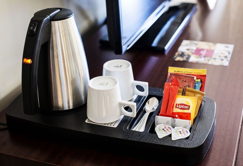 سوییت جونیور با چشمانداز شهر, Crowne Plaza Porto, An Ihg