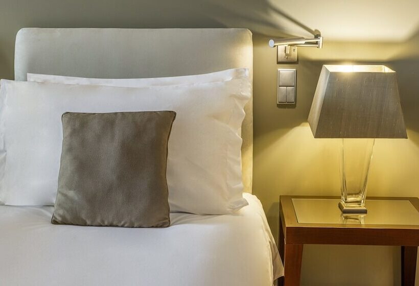 스탠다드 도시전망 룸, Crowne Plaza Porto, An Ihg