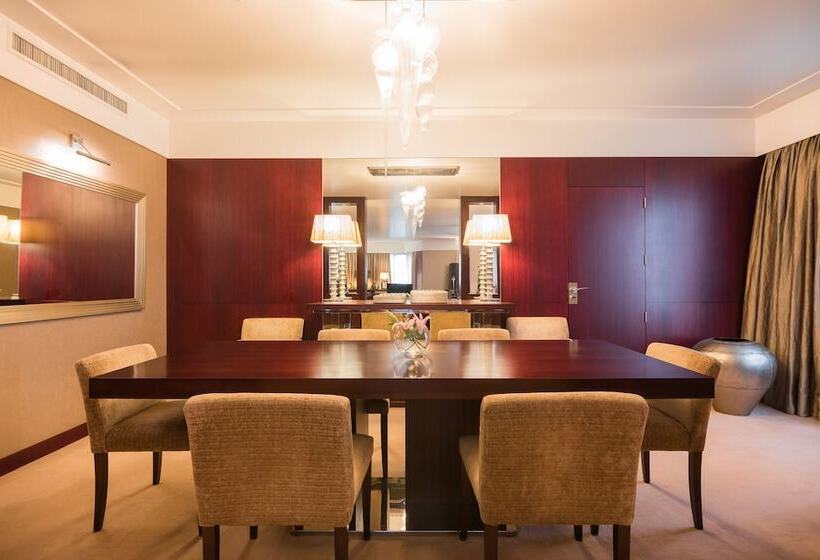 سوئیت پرزیدنت, Crowne Plaza Porto, An Ihg