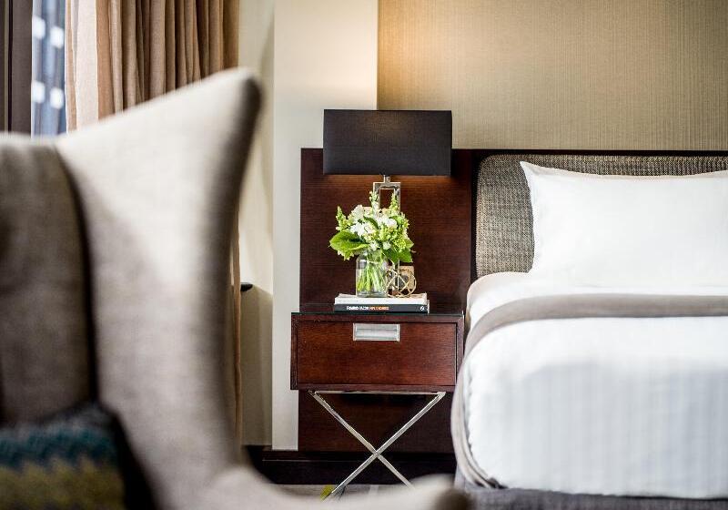 חדר דחוקס עם מיטת קינג, Intercontinental Wellington, An Ihg