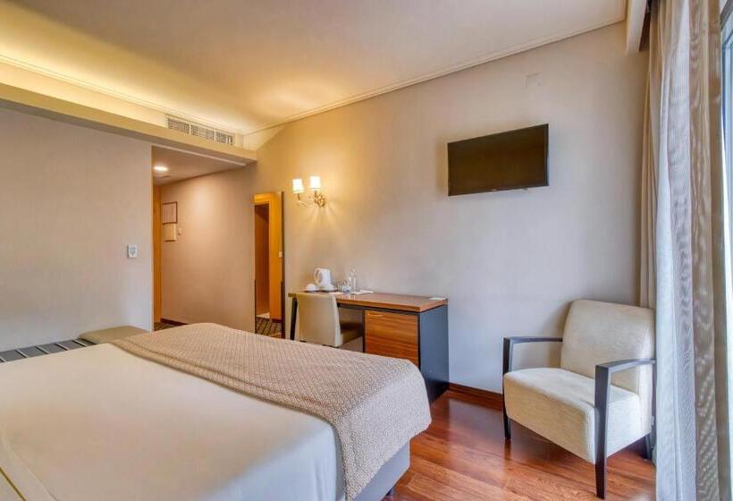 Номер Стандарт, Lis Batalha