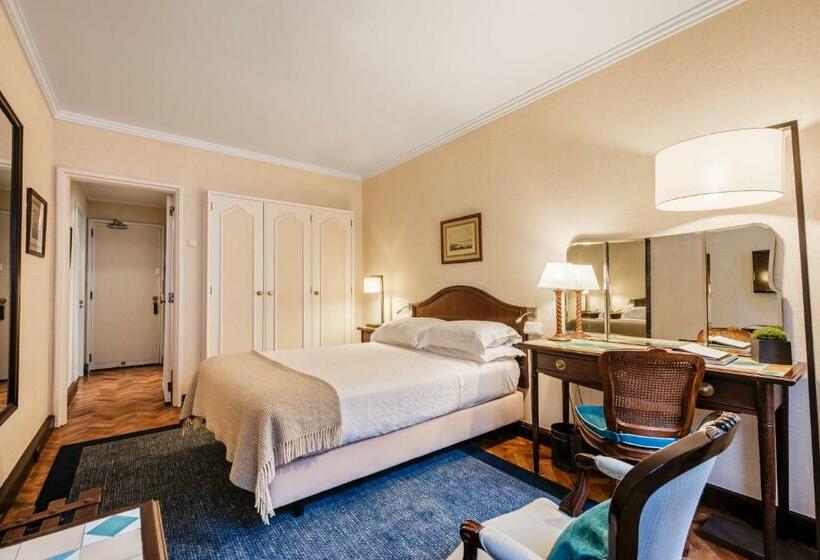 Quarto Basic, Lisboa Plaza   Lisbon Heritage Collection   Avenida