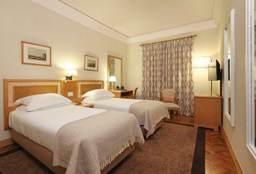 Quarto Basic, Lisboa Plaza   Lisbon Heritage Collection   Avenida