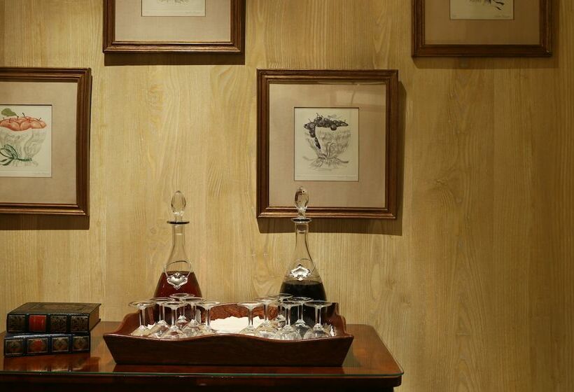 Quarto standard, Lisboa Plaza   Lisbon Heritage Collection   Avenida