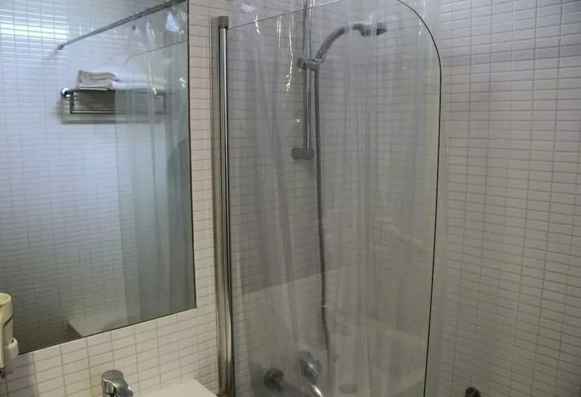 Quarto executivo, Lutecia Smart Design