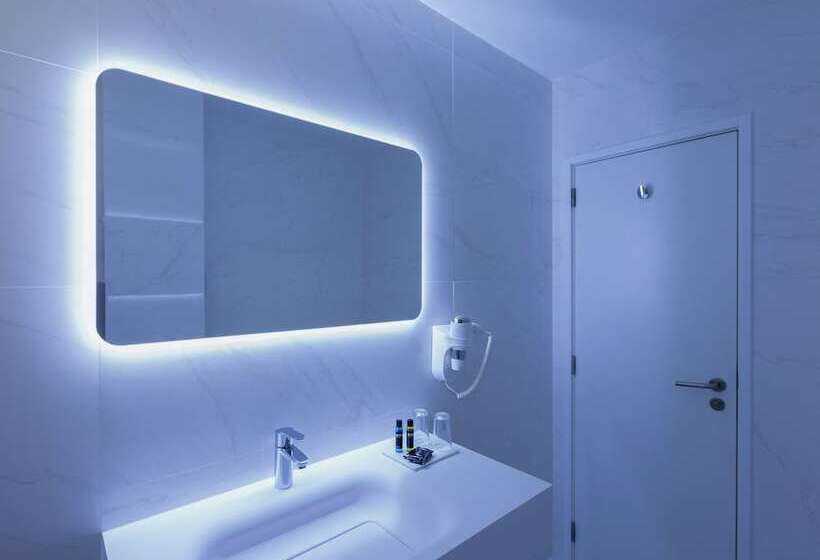 اتاق خانوادگی, Lutecia Smart Design