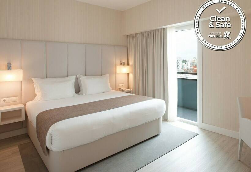 اتاق پریمیوم با بالکن, Lutecia Smart Design