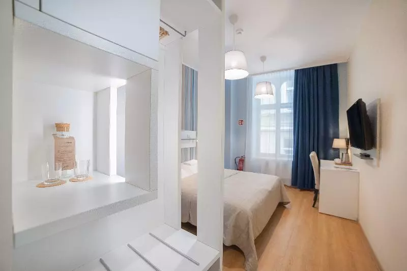 キングサイズベッドのデラックスルーム, Mercure Warszawa Grand