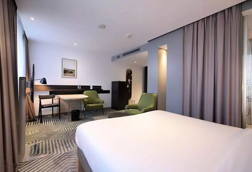スーペリアールーム, Mercure Warszawa Grand