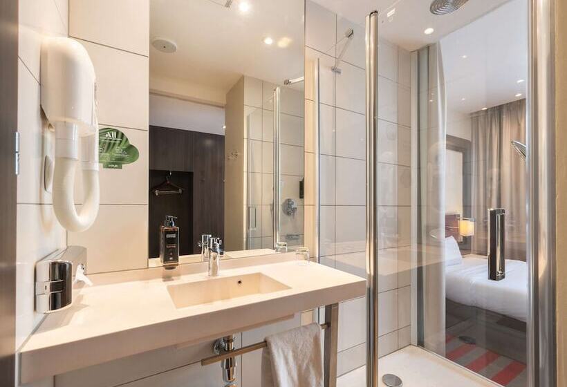 غرفة كلاسيكية, Mercure Warszawa Grand