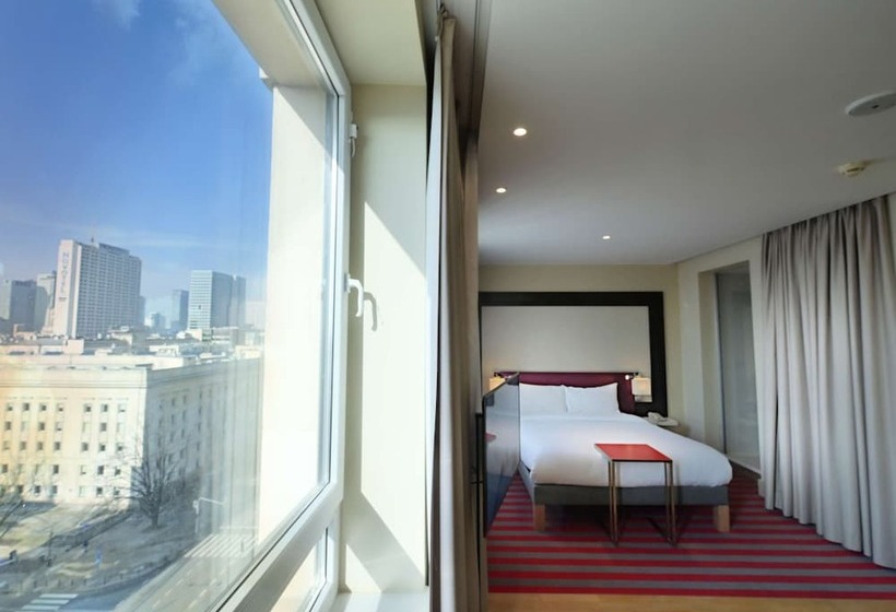 غرفة سوبيريور, Mercure Warszawa Grand