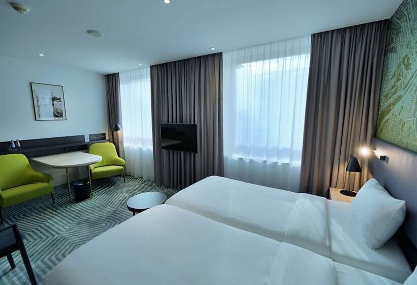 غرفة سوبيريور, Mercure Warszawa Grand