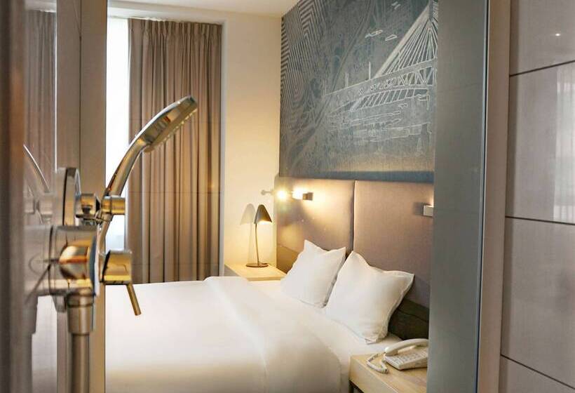 غرفة سوبيريور, Mercure Warszawa Grand