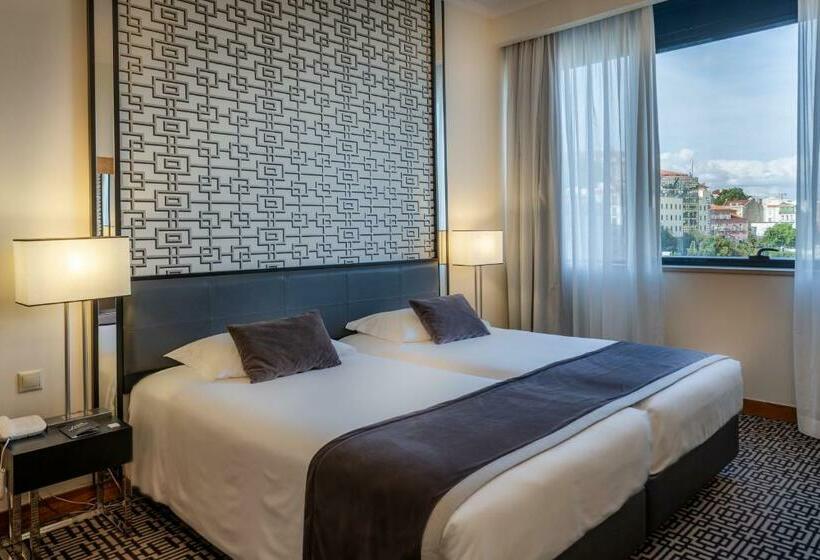 اتاق استاندارد, Mundial