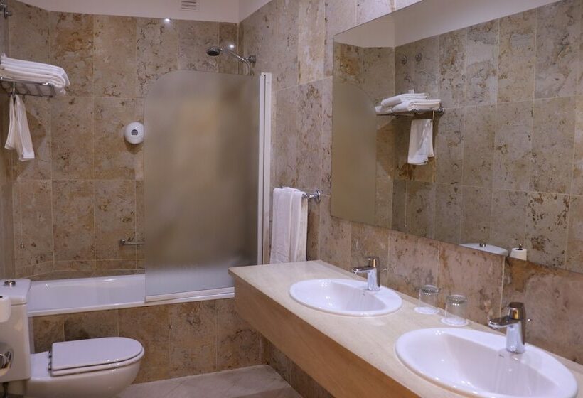 Quarto Triplo Standart, Mundial