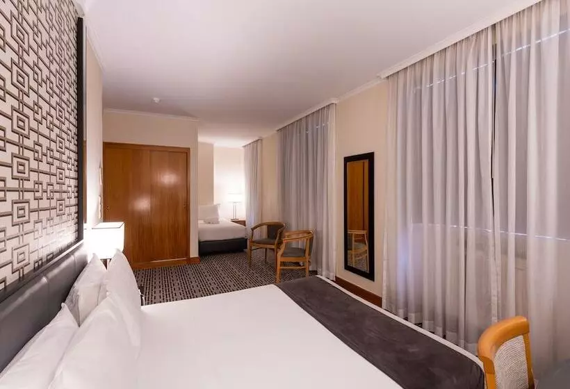 Quarto Triplo Standart, Mundial